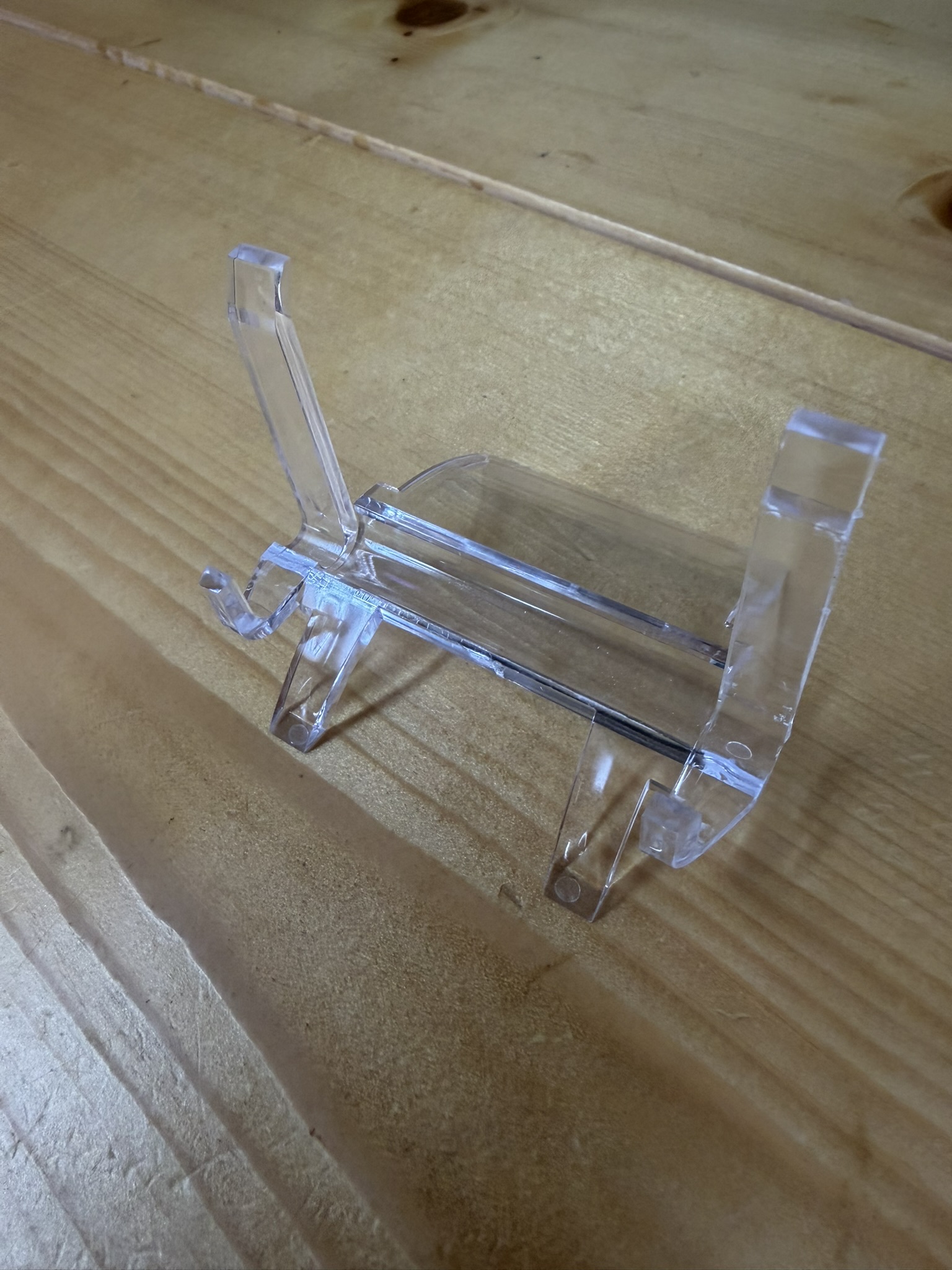 stand, small square bottom